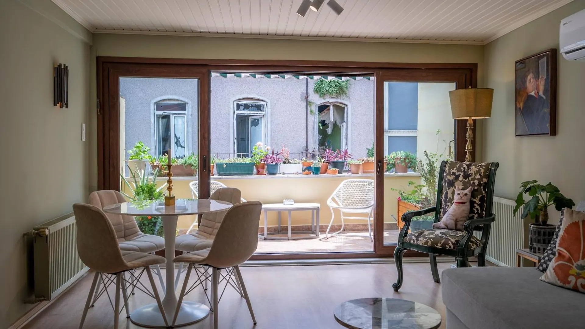 The Stylish Townhouse - City Center Istanbul 0*,